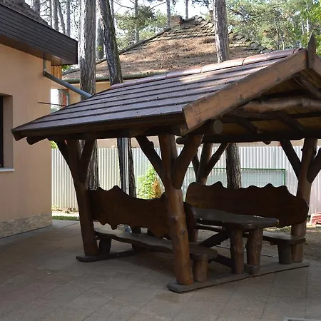 Guest house Gratisz